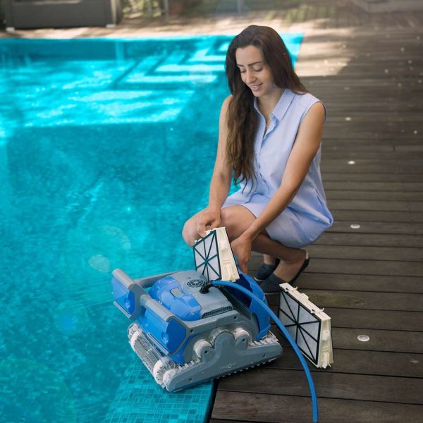 Robot Dolphin M600