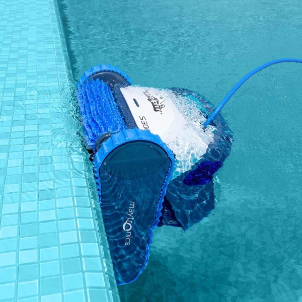 Robot Dolphin S300